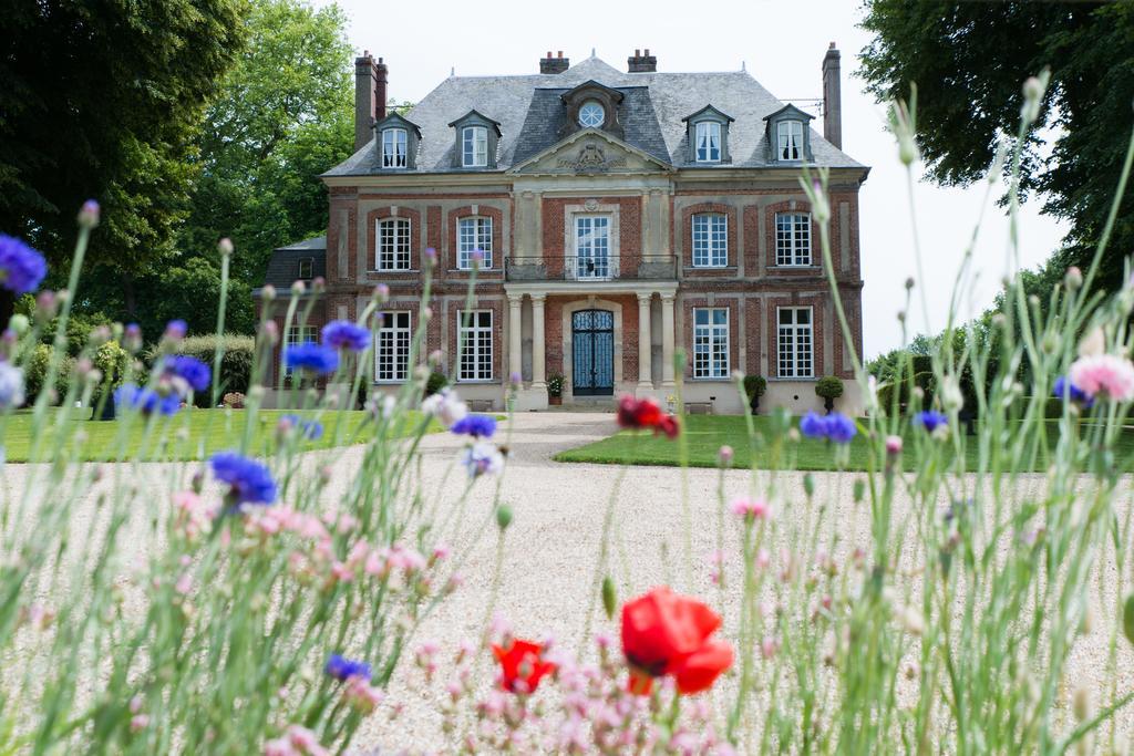 Chateau De Maillot Bonneville-la-Louvet Bagian luar foto